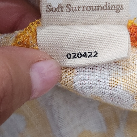 Soft Surroundings Women Mustard Floral Linen Blend Tunic Boho Back Keyhole sz PM - Picture 6 of 8